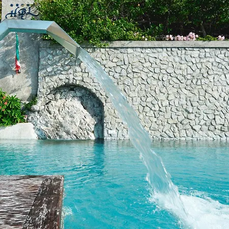 Botanico San Lazzaro מלון 5*