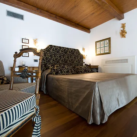 מלון Botanico San Lazzaro מאיורי